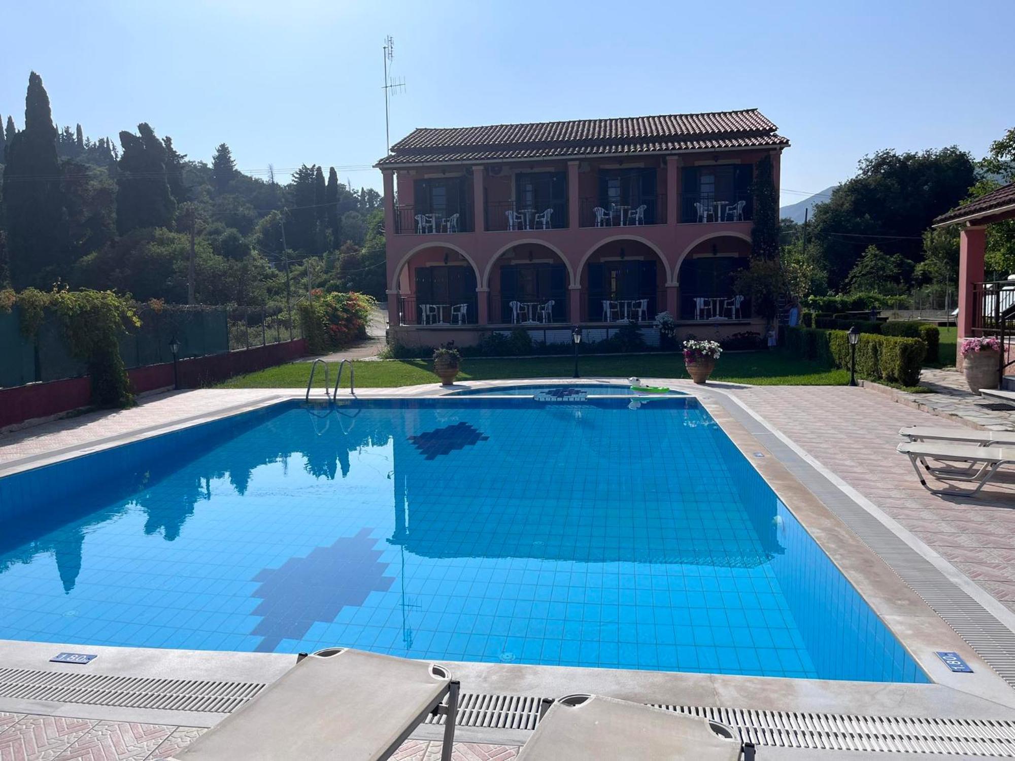 Gregory-Vassilis Apartments Dassia  Zewnętrze zdjęcie